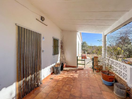 Foto 2 de Casa rural en venda a Andilla de 4 habitacions amb garatge i jardí