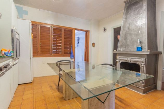 Foto 2 de Casa en venda a El Castellar-L´Oliveral de 9 habitacions amb terrassa i garatge