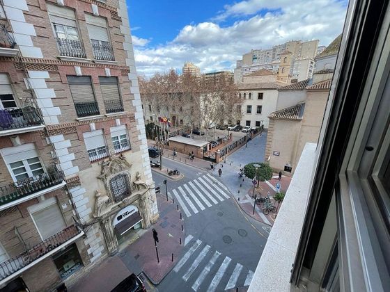 Foto 2 de Pis en venda a Centro - Murcia de 3 habitacions amb aire acondicionat i calefacció