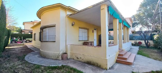 Foto 1 de Xalet en venda a La Cañada de 4 habitacions amb terrassa i piscina