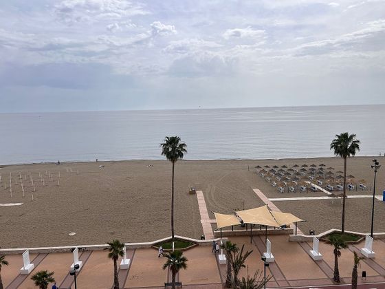 Foto 1 de Venta de piso en Playa de los Boliches de 2 habitaciones con terraza y aire acondicionado