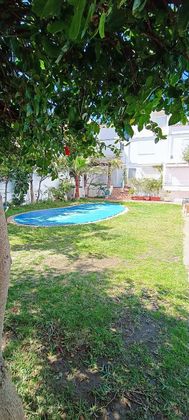 Foto 2 de Venta de casa en Zona Puerto Deportivo de 3 habitaciones con terraza y piscina