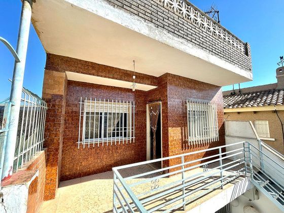 Foto 1 de Casa adosada en venta en Los Cuarteros de 3 habitaciones con terraza y balcón