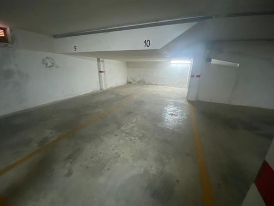 Foto 2 de Garaje en venta en calle Menedez Nuñez de 40 m²