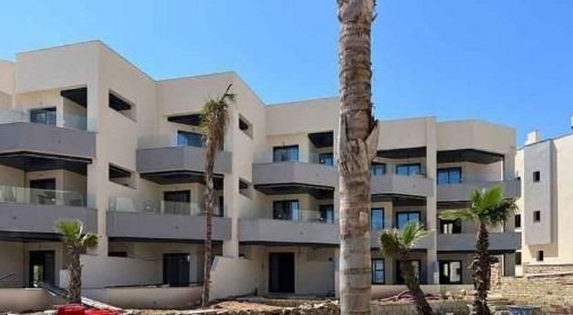 Foto 1 de Ático en venta en Benajarafe – Almayate de 2 habitaciones con terraza y piscina