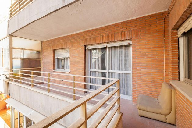 Foto 2 de Pis en venda a Camino de Ronda - Rosaleda de 5 habitacions amb terrassa i balcó