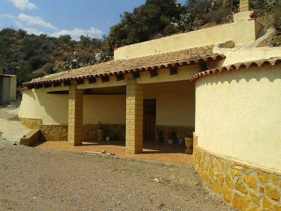 Foto 1 de Casa rural en venda a Puerto Lumbreras de 2 habitacions amb jardí