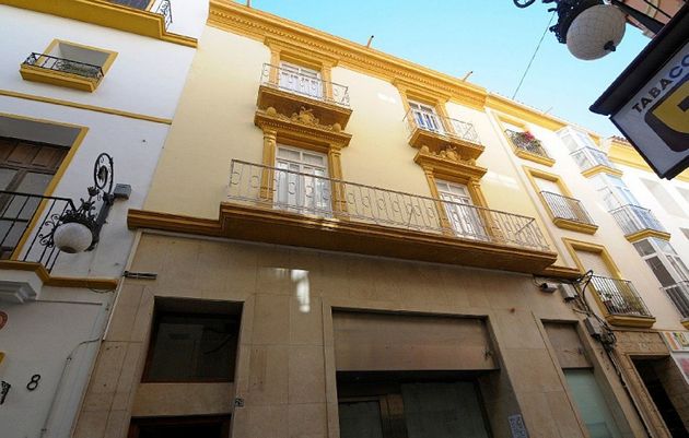 Foto 1 de Pis en venda a Zona Centro-Corredera de 5 habitacions amb balcó