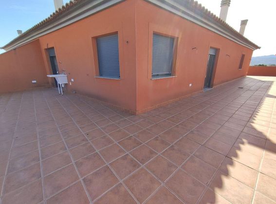 Foto 2 de Àtic en venda a San Diego-Los Ángeles-San Cristóbal de 2 habitacions amb terrassa i garatge
