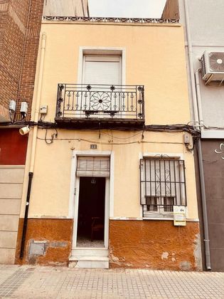 Foto 1 de Chalet en venta en calle De Cruz de Piedra de 6 habitaciones con terraza y balcón