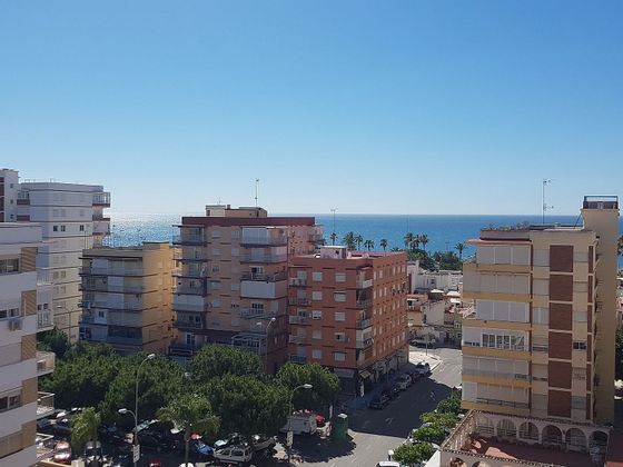 Foto 2 de Pis en lloguer a Centro - Vélez-Málaga de 2 habitacions amb terrassa i piscina
