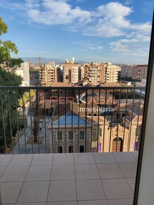 Foto 2 de Venta de piso en Centro - Murcia de 6 habitaciones con terraza y balcón