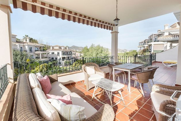 Foto 1 de Dúplex en venda a calle Las Terrazas de Montemares de 4 habitacions amb terrassa i piscina