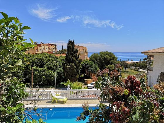 Foto 2 de Xalet en venda a Benajarafe – Almayate de 5 habitacions amb terrassa i piscina
