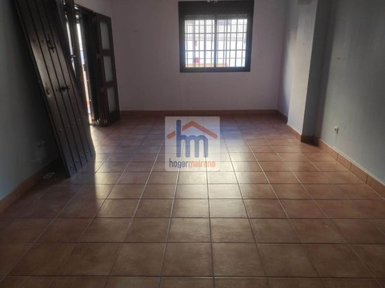 Foto 1 de Venta de piso en Mairena del Alcor de 3 habitaciones con garaje