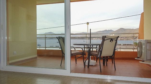 Foto 2 de Piso en venta en Perín de 2 habitaciones con terraza y garaje