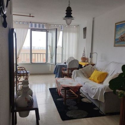 Foto 2 de Piso en venta en Bolnuevo de 2 habitaciones con aire acondicionado