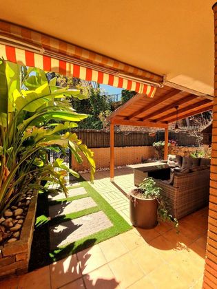 Foto 1 de Casa adossada en venda a El Vedat - Santa Apolonia de 3 habitacions amb terrassa i piscina