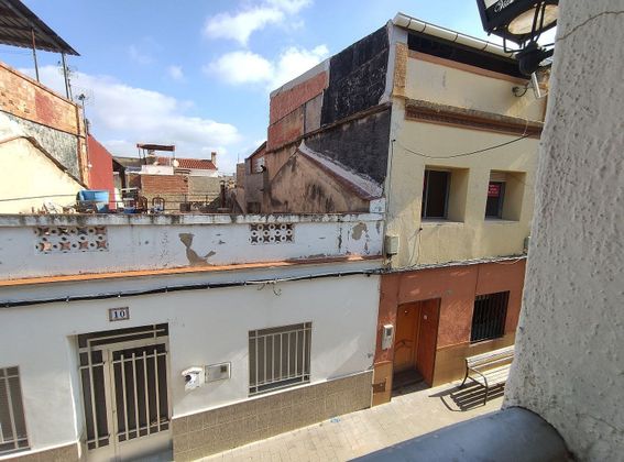 Foto 2 de Casa adossada en venda a calle Villalonga San Vicente de 4 habitacions amb terrassa i balcó