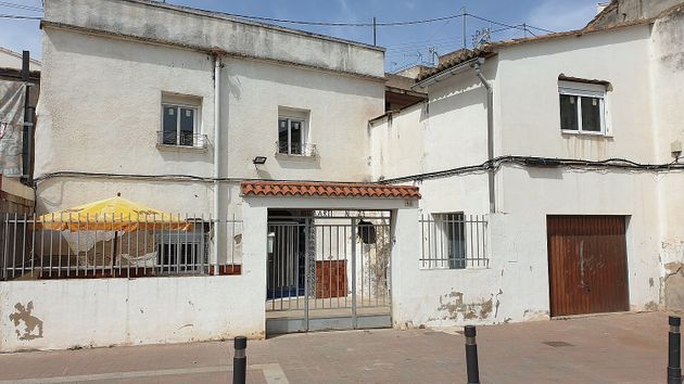 Foto 1 de Chalet en venta en calle Barranc de 5 habitaciones con terraza y piscina