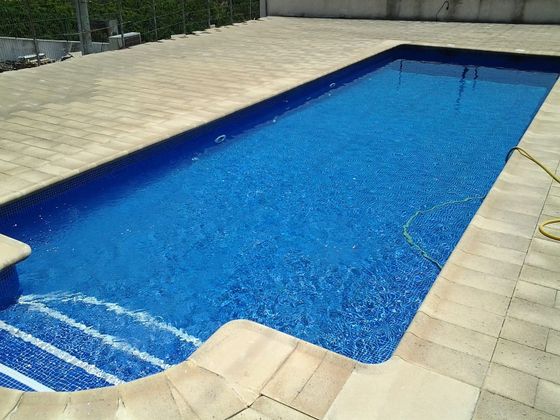 Foto 2 de Xalet en venda a calle Monterreal de 1 habitació amb terrassa i piscina