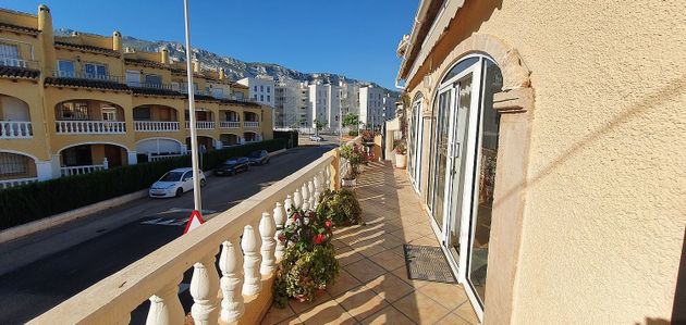 Foto 2 de Pis en venda a calle Marieta Casiana de 4 habitacions amb terrassa i garatge