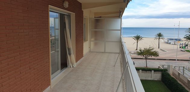 Foto 2 de Pis en venda a paseo Maritim Neptu de 3 habitacions amb terrassa i garatge