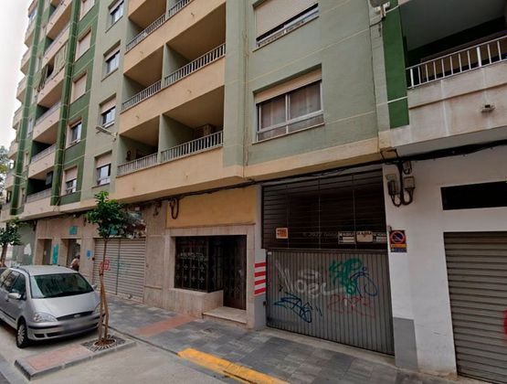 Foto 1 de Garatge en venda a calle Calderon de la Barca de 25 m²