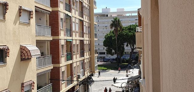 Foto 1 de Venta de piso en calle Oltra de 3 habitaciones con terraza y balcón