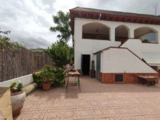 Foto 2 de Chalet en venta en Palma de Gandía de 5 habitaciones con terraza y piscina