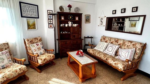 Foto 2 de Pis en venda a Playa de Gandia de 3 habitacions amb terrassa i calefacció