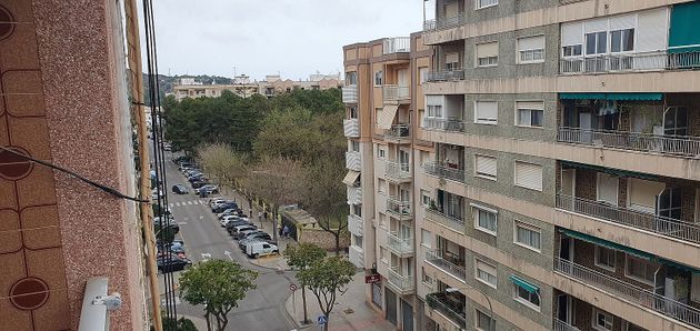 Foto 1 de Pis en venda a paseo De Les Germanies de 4 habitacions amb terrassa i balcó