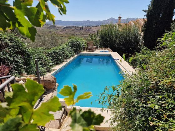 Foto 2 de Casa rural en venda a calle Las Mayorales de 3 habitacions amb terrassa i piscina
