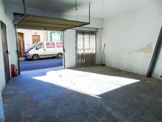 Foto 1 de Local en venda a Zona Cantereria amb garatge