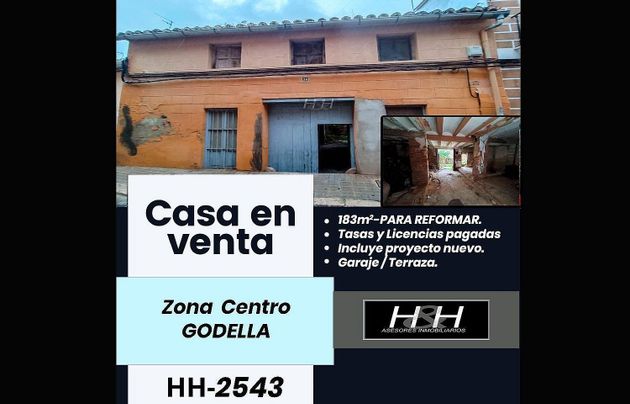 Foto 1 de Xalet en venda a Ayuntamiento - El Salvador de 1 habitació amb terrassa i garatge