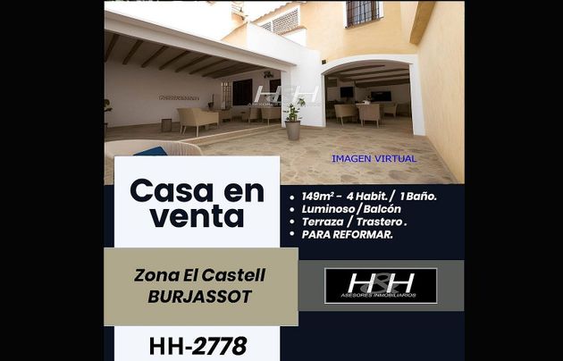 Foto 1 de Casa en venda a El Castell de 4 habitacions amb terrassa i balcó