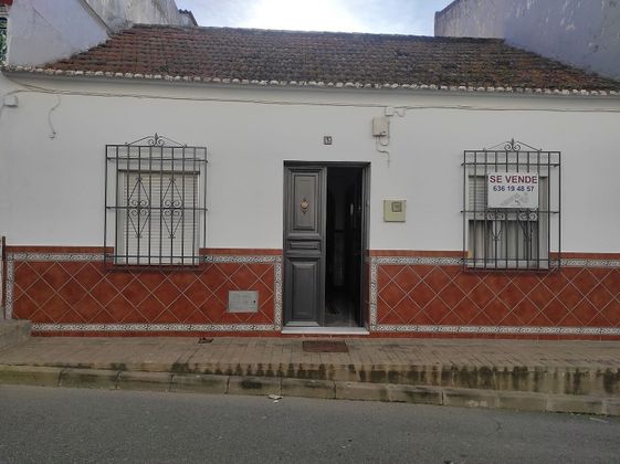 Foto 1 de Casa adossada en venda a calle José Filgueras de 4 habitacions amb terrassa i aire acondicionat
