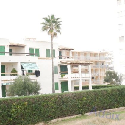 Foto 2 de Ático en venta en calle Les Marines de 2 habitaciones con terraza y aire acondicionado