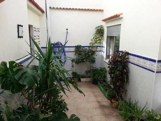 Foto 1 de Casa en venda a calle Sant Josep de 5 habitacions amb terrassa i balcó
