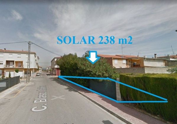 Foto 2 de Venta de terreno en calle Xàtiva de 120 m²