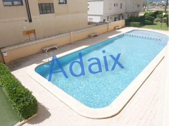 Foto 2 de Pis en venda a avenida De la Mota de 3 habitacions amb terrassa i piscina