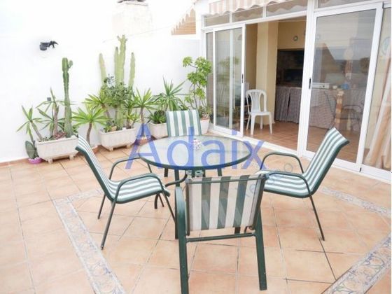 Foto 1 de Àtic en venda a avenida Borrons de 2 habitacions amb terrassa i piscina