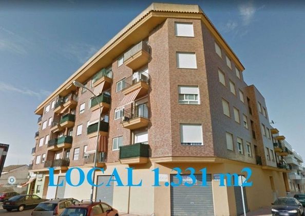 Foto 1 de Local en alquiler en avenida Sant Cristòfol de 1331 m²
