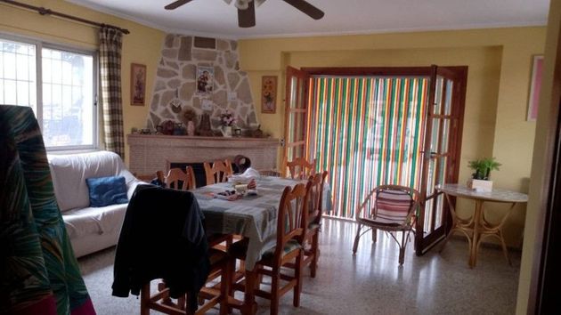 Foto 2 de Casa en venta en Palma de Gandía de 4 habitaciones con piscina