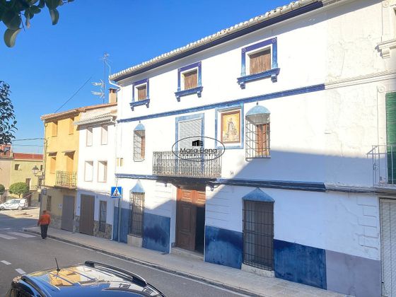 Foto 1 de Casa en venta en calle Santísim Crist de 8 habitaciones con terraza y jardín