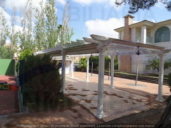 Foto 2 de Chalet en venta en La Alcayna de 6 habitaciones con terraza y piscina