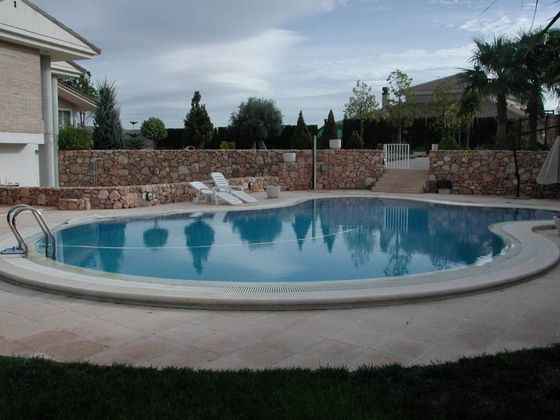 Foto 2 de Casa en venda a La Alcayna de 7 habitacions amb terrassa i piscina