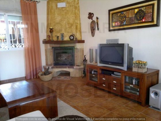 Foto 1 de Chalet en venta en La Alcayna de 4 habitaciones con terraza y piscina