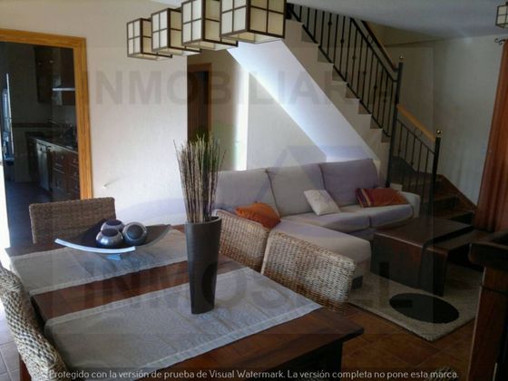 Foto 2 de Xalet en venda a La Alcayna de 4 habitacions amb terrassa i piscina