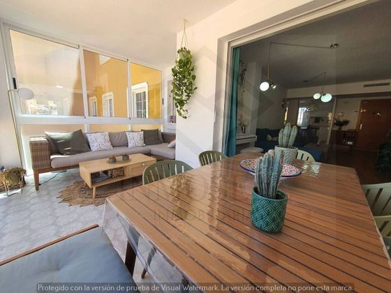 Foto 2 de Piso en venta en Altorreal de 3 habitaciones con terraza y piscina